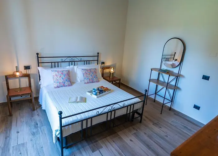 Passalacqua First Floor Between Culture And Sea Apartment